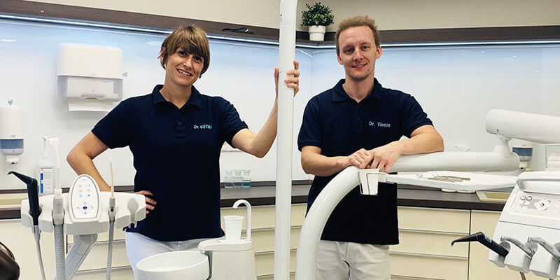 Sparen Sie bis zu 70% bei Zahnersatz in unserer Zahnklinik in Ungarn. Rosenweiss Dental Zahnklinik in Ungarn