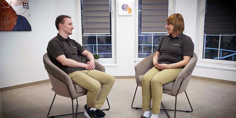 In diesem Vlog sprechen Frau Dr. Gótai und Herr Dr. Vincze über Angstpatienten. 